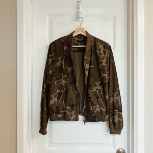 Forever 21 Army Cameo Jacket